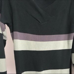 New York & Company Sweater